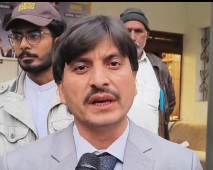 ڈسٹرکٹ بار ایسوسی ایشن ٹھٹھہ کے سالانہ انتخابات میں نوجوان وکیل ایڈووکیٹ سید اعزاز حسین شاہ صدر جبکہ ایڈووکیٹ ہوش محمد عباسی جنرل سیکریٹری منتخب ہو گئے