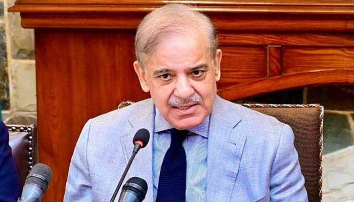 وزیراعظم نے نیپرا کے سولر سے متعلق نئے ریگولیشنز کے اجرا کا نوٹس لے لیا