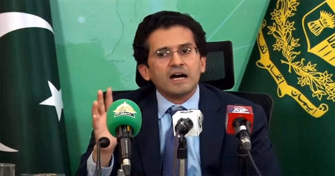 جمعہ کو اوسط نرخوں کی بنیاد پر پیٹرولیم مصنوعات کی قیمتوں کا تعین ہوگا: وزیر پیٹرولیم