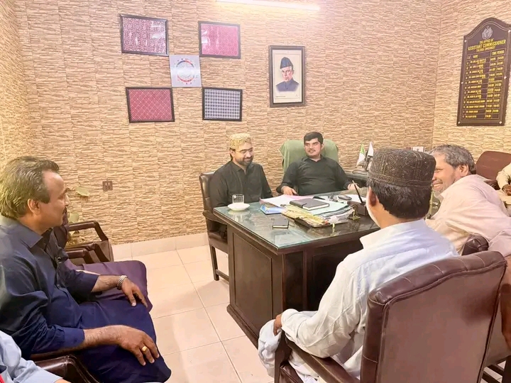 اسسٹنٹ کمشنر عمرکوٹ کی زیرِ صدارت ریونیو امور سے متعلق اہم اجلاس